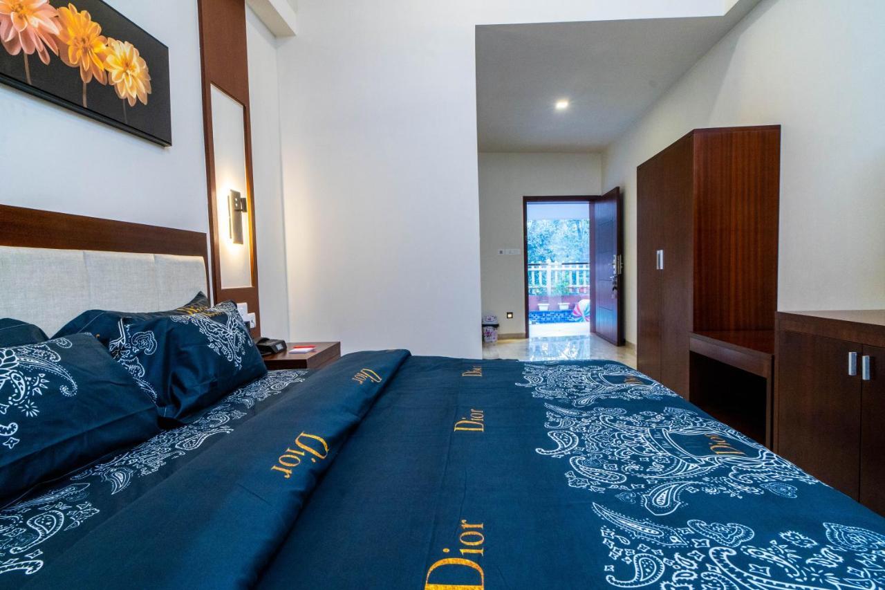 Grande Alpine Hotel Вагатор Экстерьер фото
